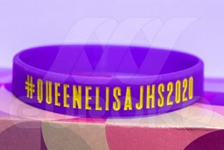 TIEFGEPRÄGTE SILIKONARMBÄNDER TIEFGEPRÄGTE SILIKONARMBÄNDER